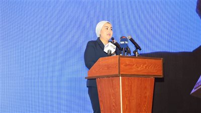 أستاذة الإدارة بالجامعة الأمريكية: العاصمة الإدارية ستحول القاهرة لمركز رائد بالعالم