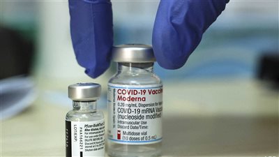 موديرنا تعلن طرح جرعة معززة من لقاح كورونا لمواجهة متحور أوميكرون