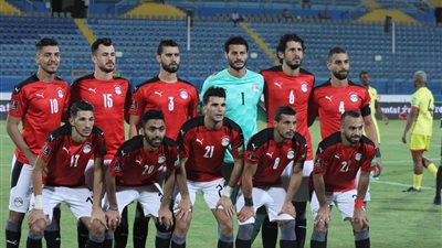 منتخب مصر يخوض لقاء الجابون بالقميص الأساسي