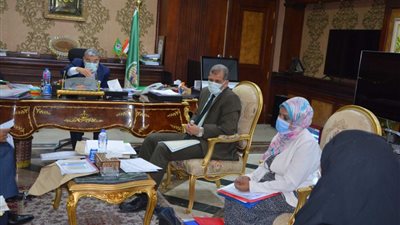 محافظ المنيا يترأس لجنة اختيار القيادات لشغل وظائف عليا