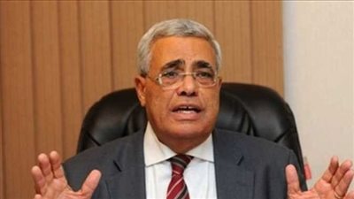 جهات التحقيق ترفض السماح لـ حسن نافعة بمغادرة البلاد