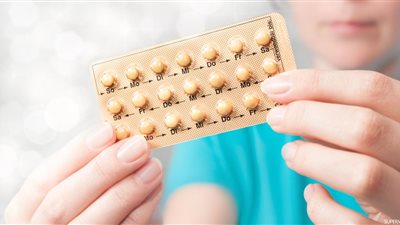 الإفتاء: يجوز للزوجة تناول حبوب منع الحمل دون علم زوجها في هذه الحالة 