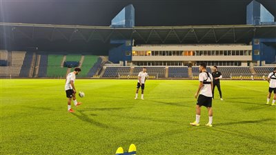 منتخب مصر يخوض مرانه الأخير قبل مواجهة الجابون بحضور صلاح | صور