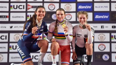 روسيا تتوج بذهبية سباق النقاط ببطولة العالم للدراجات 