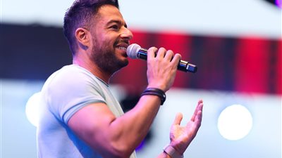  حضور كامل في ختام حفلات محمد حماقي الصيفية بالساحل الشمالي