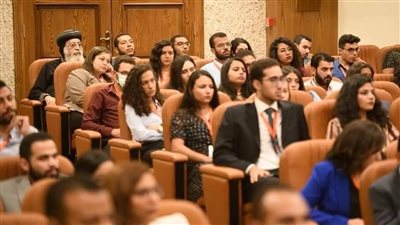 رواد السوشيال ميديا عن البابا تواضروس: «المتواضع»