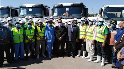 تدريبات مكثفة بـ مياه القناة استعدادًا للأمطار والسيول