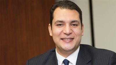 هل يمكن تطبيق الضرائب الرأسمالية على الأسهم في البورصة؟.. خبير أسواق مال يجيب