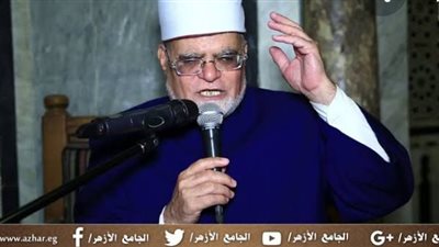 خيرا تعمل شرا تلقى.. عضو لجنة الفتوى يوضح جزاء فعل الخير بين الدين والأمثال الشعبية 