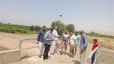 محافظ سوهاج: تسليم 22 موقعا لإنشاء عمارات سكنية بقرى حياة كريمة