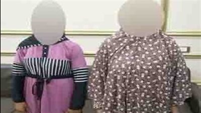 بسبب خلافات مع والدته.. سيدتان تستدرجان طفلا وتضعان له سما بالعصير في المنيا