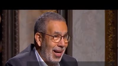 اليوم.. مدحت العدل ضيف برنامج صاحبة السعادة مع إسعاد يونس