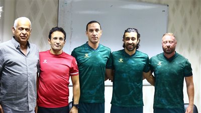 فرج عامر للاعبي سموحة: حققتم نجاحا ملموسا.. ونسعي لتحقيق المزيد 