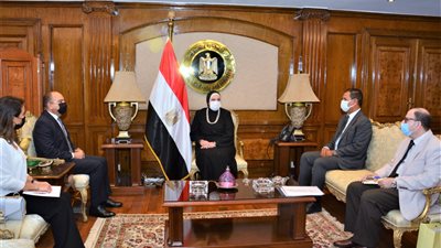 وزيرة التجارة: نرحب بنقل التجربة المصرية في تنمية المشروعات للأردن