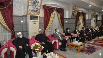 قيادات رسمية ودينية تعزي أسقف الدير المحرق بالقوصية في وفاة شقيقه 
