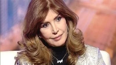 ميرفت أمين تروي تفاصيل نجاتها من حريق الطابق المجاور لها: كان فيه 7 عربيات مطافي