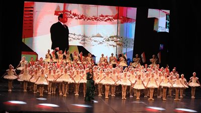 بـ 250 فراشة.. أكاديمية باليه النادي الأهلي تبهر الجمهور بأداء راقصاتها في حفل دار الأوبرا | صور