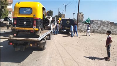 ضبط 25 توكتوك وسحب 70 رخصة قيادة بـ حملة مرورية بدسوق في كفر الشيخ 