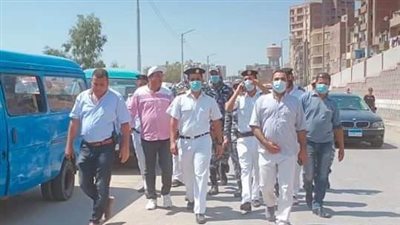 تحرير 30 محضر إشغال طريق بشوارع بنها