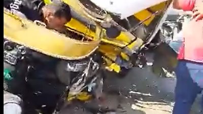 إصابة شخصين في حادث تصادم بـ شبرا | فيديو 