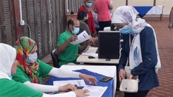 جامعة القاهرة تطعم