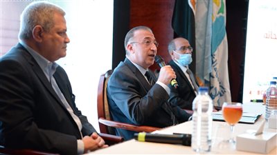 الشريف يفتتح المؤتمر العلمي الرابع لشركة مياه الإسكندرية | صور