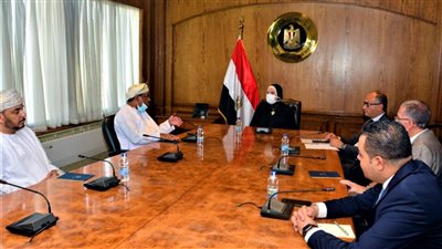 نيفين جامع تبحث تنشيط التبادل التجاري مع مجلس الأعمال المصري - العماني