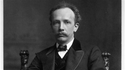 لماذا اعتبر ريتشارد شتراوس صاحب المدرسة الحديثة في الموسيقى الكلاسيكية؟