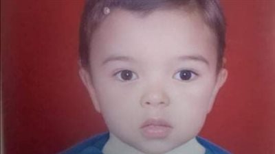 شاب يبحث عن أسرته في سوهاج عبر القاهرة 24: خطفوني وعايش غريب 25 سنة.. ونفسي أرجع لأهلي