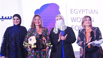 تكريم يسرا وليلى علوي وهالة حجازي في مبادرة واحدة جديدة | صور