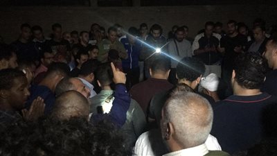 تشييع فتاة السيلفي الغارقة عقب العثور عليها في نيل بني سويف بعد 9 أيام من البحث عنها