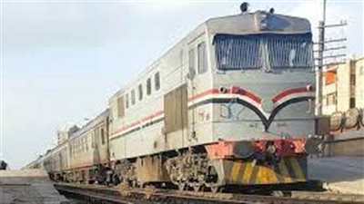 عامل مزلقان ينقذ ركاب قطارين من التصادم بكفر الشيخ