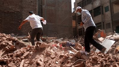 محافظة القليوبية: إخلاء 15 مواطنًا من عقار شبرا المنهار.. والضحايا رفضوا الخروج