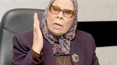 بعد تصريحات علي جمعة.. آمنة نصير: الإمامة فرض على الرجل لكن بشروط