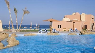 وفاة سائح ألماني إثر أزمة قلبية مفاجأة في مرسى علم