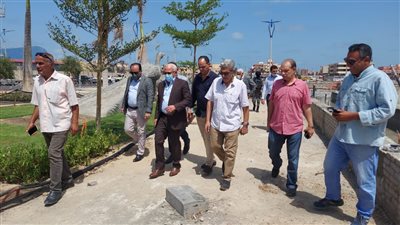 محافظ بورسعيد يتابع أعمال إزالة التعديات بالضواحي والجنوب | صور