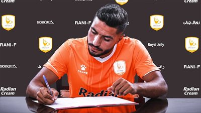 فاركو يضم أحمد الصغيري لاعب وسط أسوان 