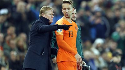 لوك دي يونج: هنري مثلي الأعلى لكنه لا يشبهني