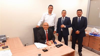 ضبط راكب قادم من قطر لمحاولته تهريب سبائك ومشغولات ذهبية