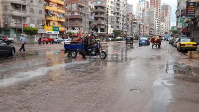 محافظ الإسكندرية يعلن رفع حالة الطوارئ بالأجهزة التنفيذية تحسبًا لأمطار نوة المكنسة