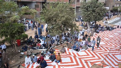 صلاة الجنازة على شهبندر التجار محمود العربي وسط حضور من بعض المسؤولين │ بث مباشر