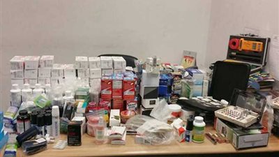 استغل تردده خارج البلاد.. القبض على مهرب مستلزمات طبية بالدقهلية 