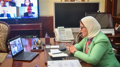 وزيرة الصحة تبحث مع ممثلي شركة موديرنا الأمريكية تصنيع اللقاح داخل مصر 