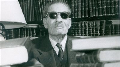 أوراق طه حسين الشخصية.. ماذا أرسل سيد قطب للعميد؟ 