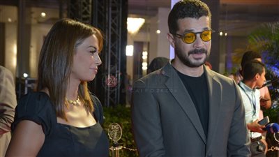 داليا مصطفى وشريف سلامة ونسرين طافش وكاريكا أوائل الحضور بـ حفل دير جيست | صور