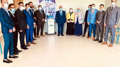 طلاب بالمعهد العالي للهندسة في المنيا يبتكرون روبوت يراقب أداء الامتحانات