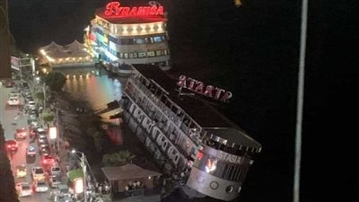 وصول معدات ثقيلة ومتخصصين استعدادًا لبدء تعويم المركب المائل بالمنصورة