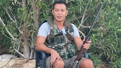 انتقادات حادة تلاحق مصطفى شعبان بسبب صيد العصافير