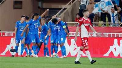 مارسيليا يفوز على مستضيفه موناكو في الدوري الفرنسي 