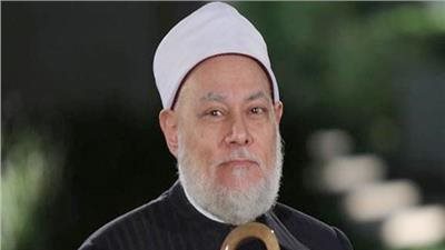 علي جمعة: الشريعة الإسلامية لم تتضمن حكما فاصلا أو نصا قطعيا يوجب ختان الإناث